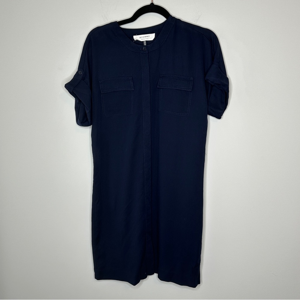 Trina Turk Out of Office Navy Shirt Dress Size 2
Preppy Neutral Quiet Luxury‎